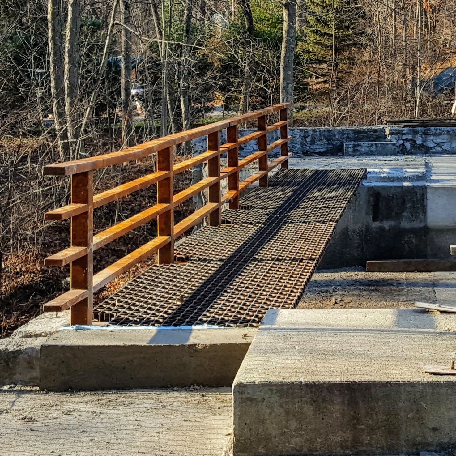 dam-new-bridge-photo